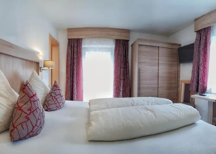 Haus Felsneck Frühstückspension Sölden