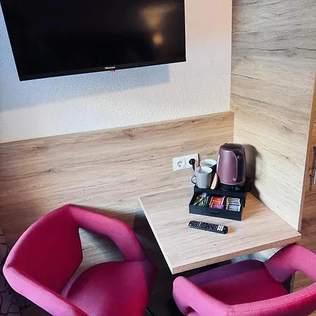 Haus Felsneck B&B