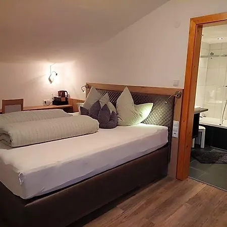 Haus Felsneck 3* Sölden