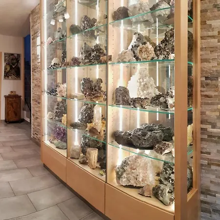 Haus Felsneck Bed and breakfast