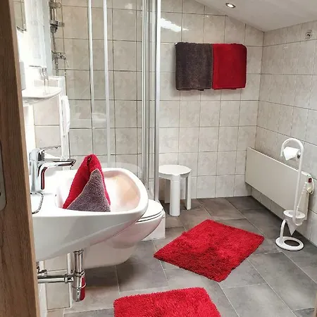 Haus Felsneck לינה וארוחת בוקר 4*