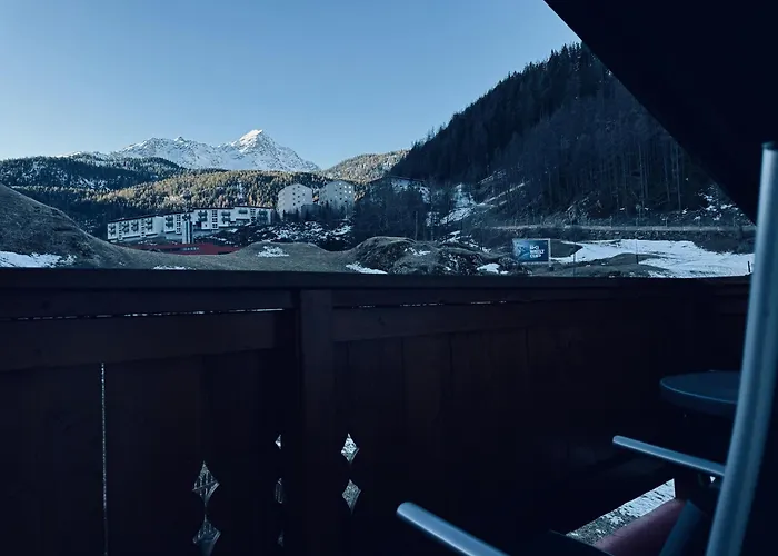 Haus Felsneck Зёльден