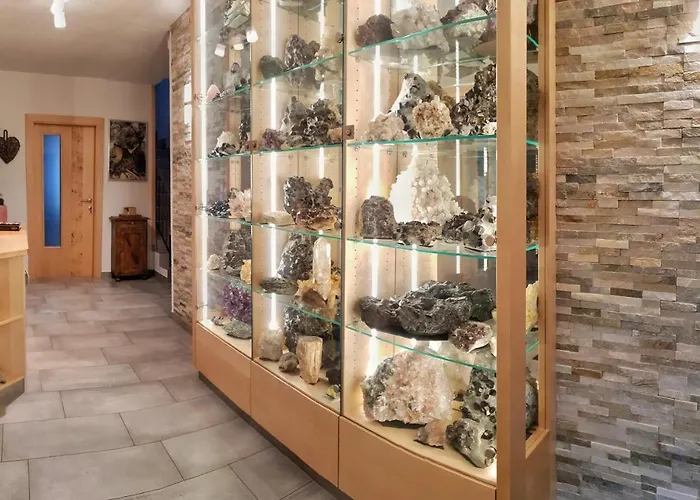 Haus Felsneck Bed & Breakfast