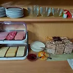 Frühstückspension Haus Felsneck 3*