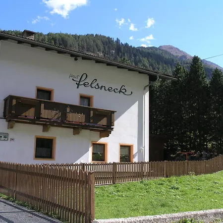 Haus Felsneck Frühstückspension 3*