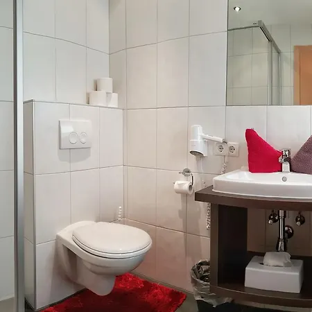 Haus Felsneck 3*
