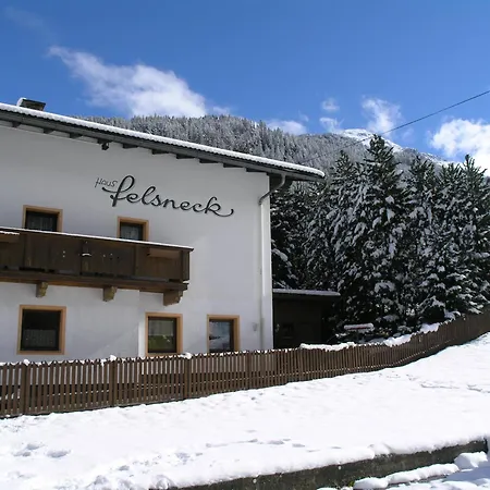 Bed and Breakfast Haus Felsneck 3*